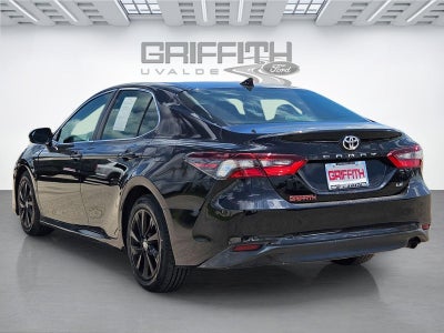 2022 Toyota Camry LE