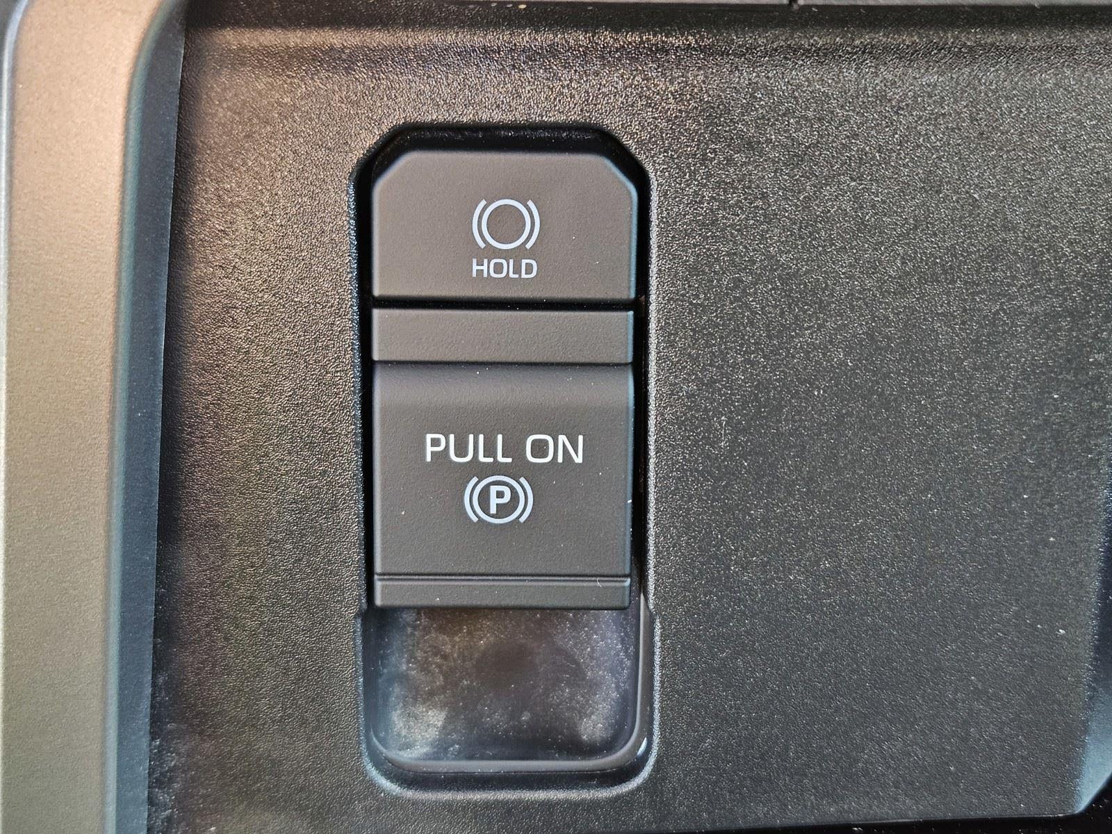 2024 Toyota Tundra 4WD SR5