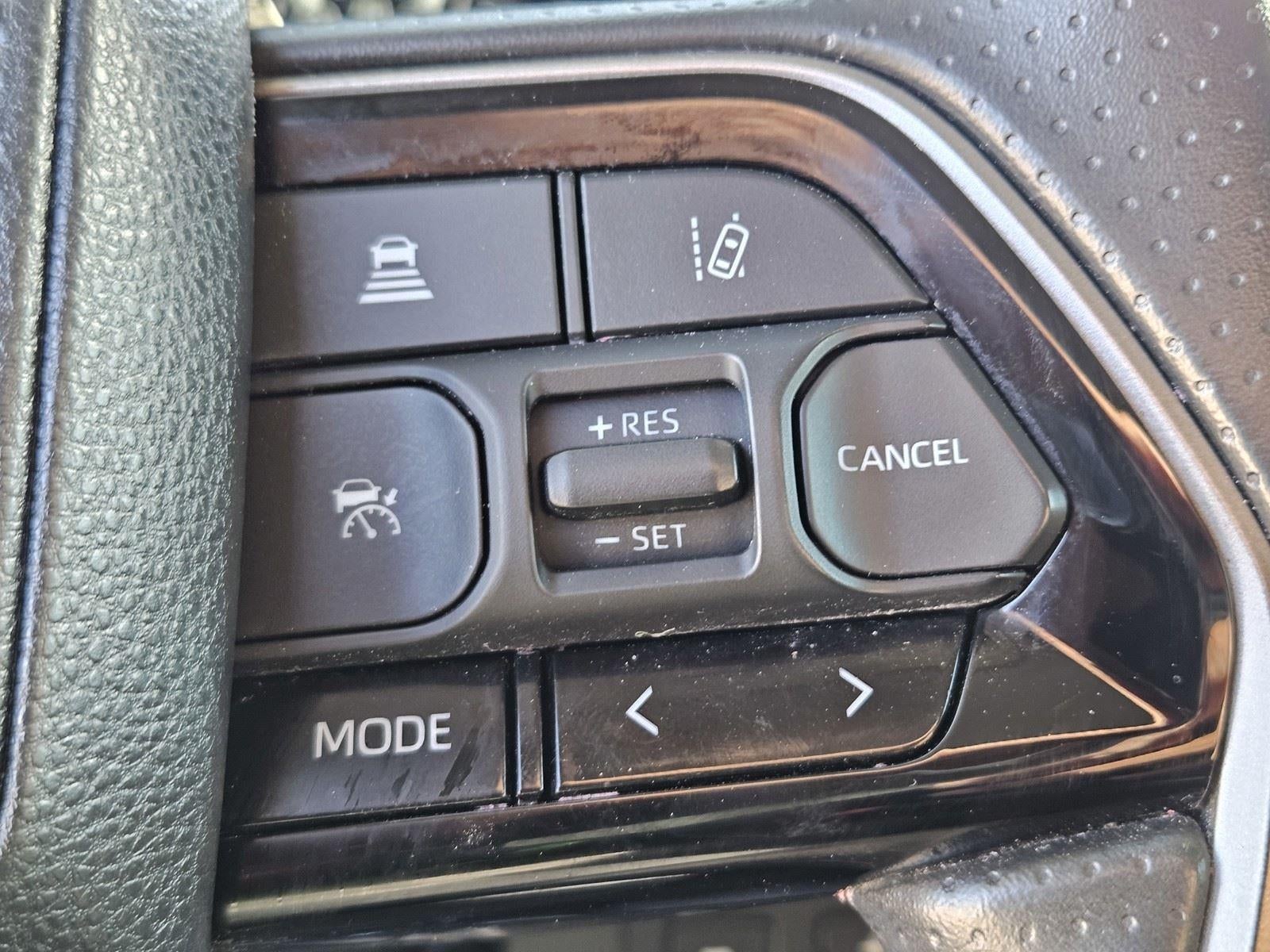 2024 Toyota Tundra 4WD SR5