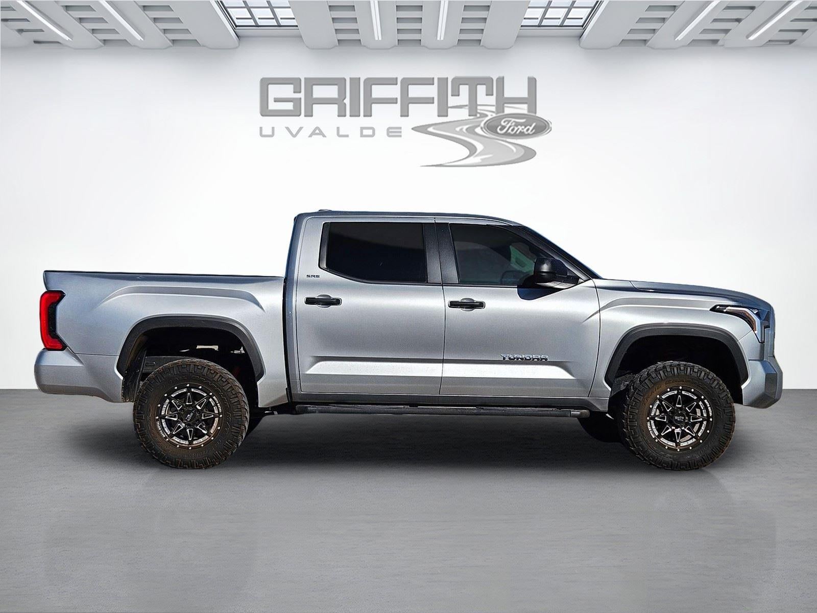 2024 Toyota Tundra 4WD SR5