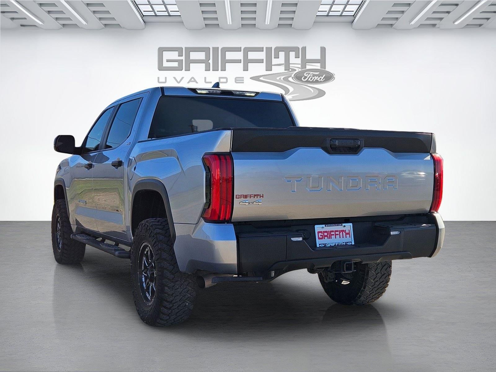 2024 Toyota Tundra 4WD SR5