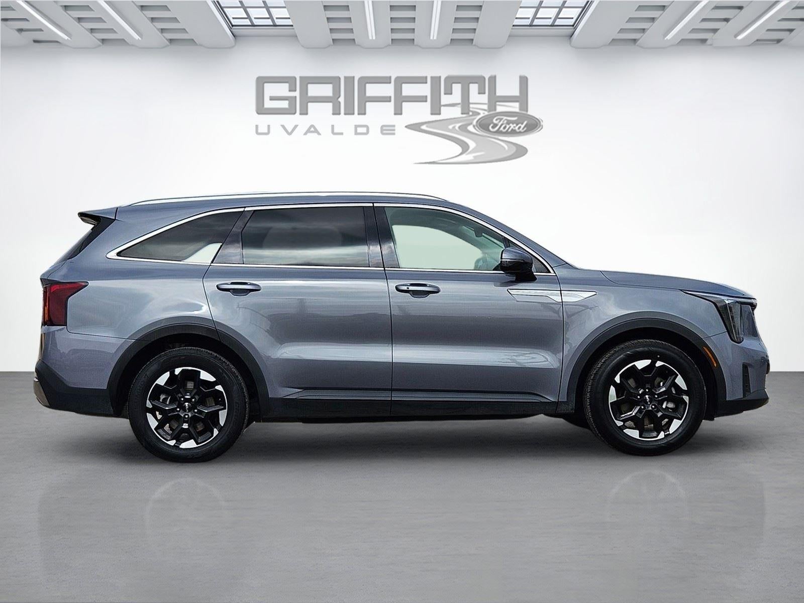 2024 Kia Sorento S