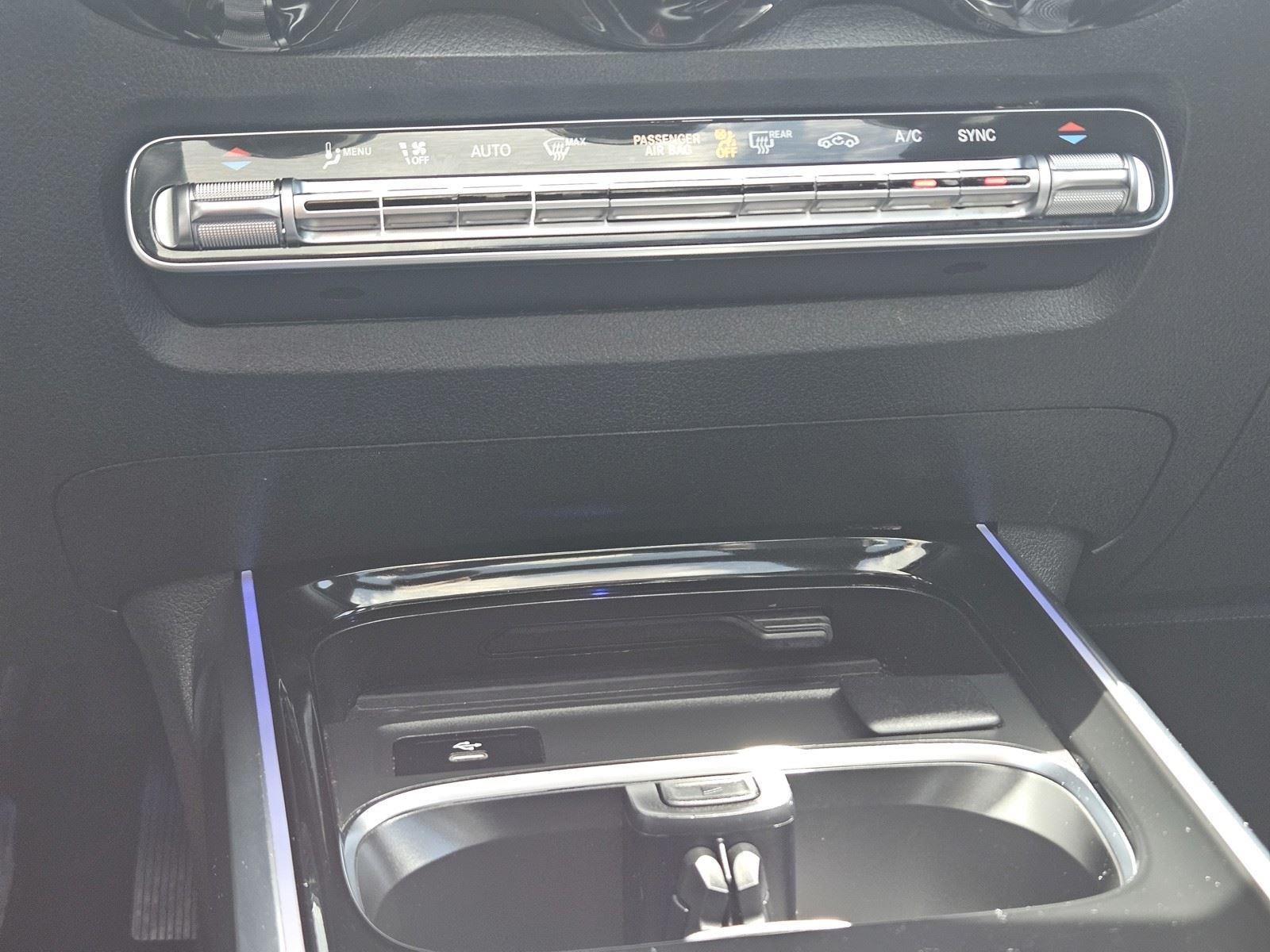 2025 Mercedes-Benz GLB GLB 250