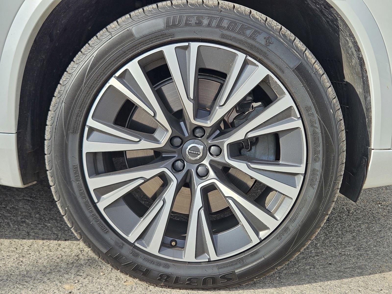 2021 Volvo XC90 Inscription Expression