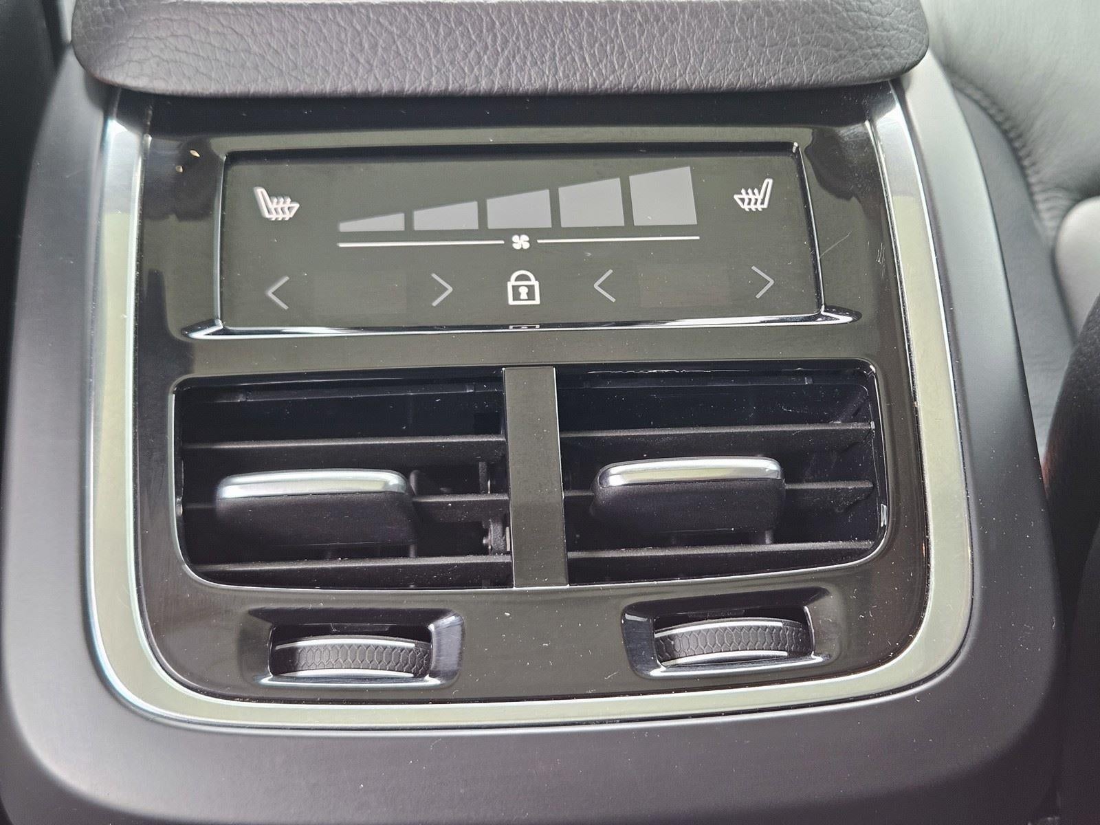 2021 Volvo XC90 Inscription Expression