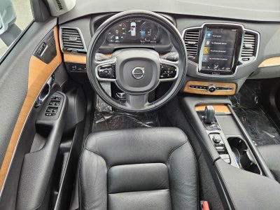 2021 Volvo XC90 Inscription Expression