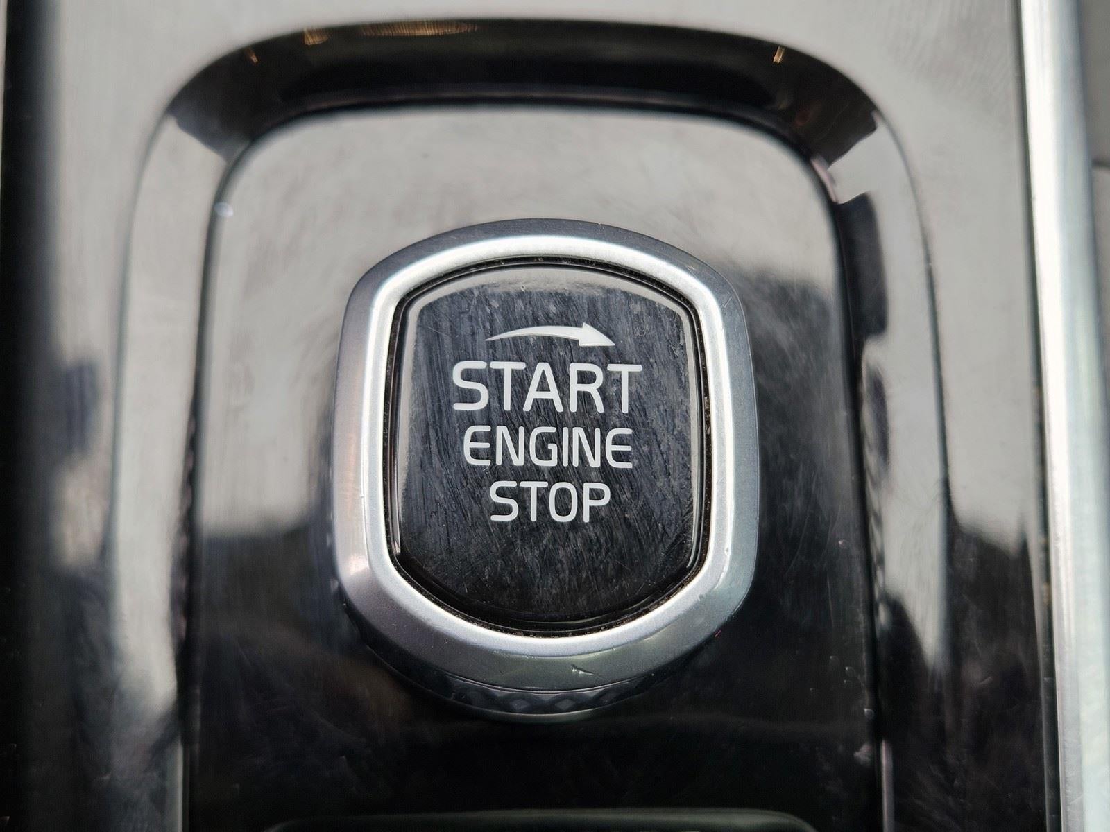 2021 Volvo XC90 Inscription Expression