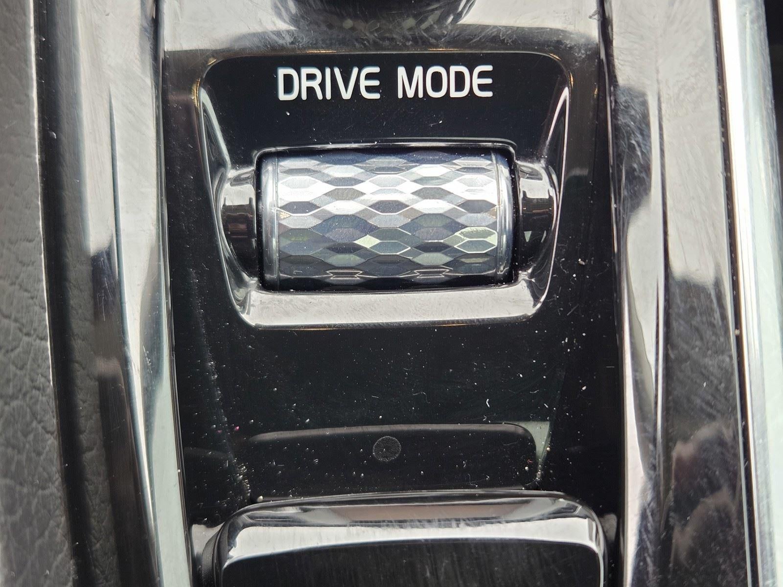 2021 Volvo XC90 Inscription Expression