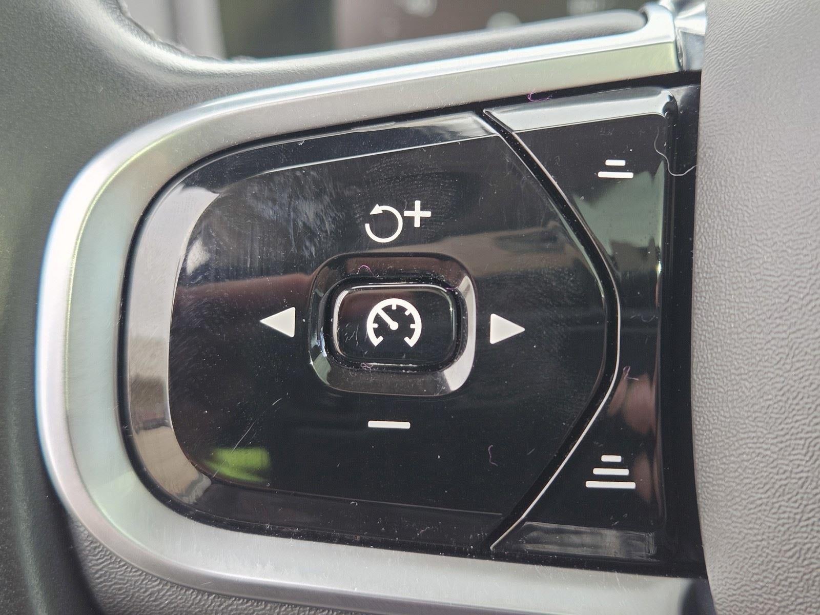 2021 Volvo XC90 Inscription Expression