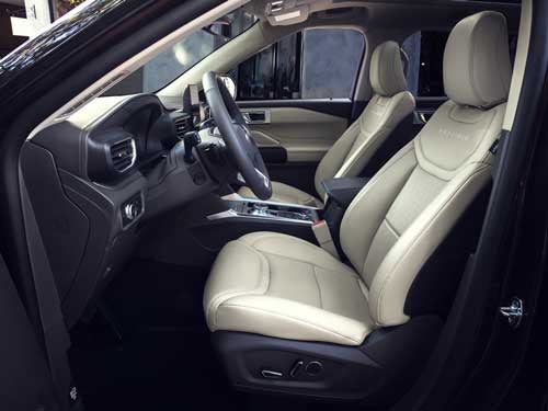 2023 Ford Explorer Interior Front Seats